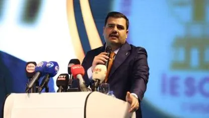 ‘Bu Bir Yalan Değil, Skandal!’”