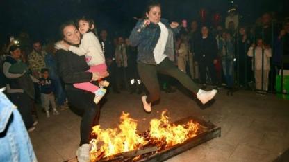 Karşıyaka’da Hıdırellez Coşkusu