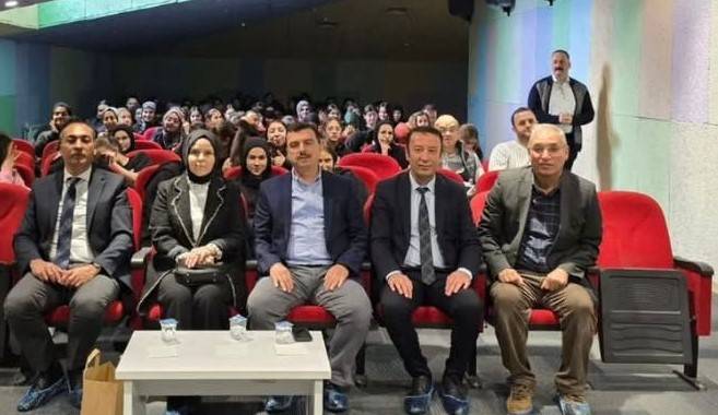 Gediz Kız MTAL’de girişimcilik deneyimi paylaşıldı