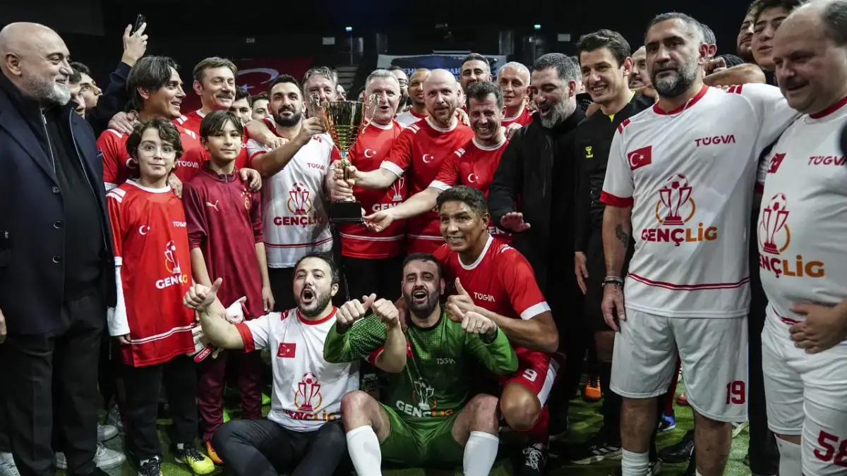 Ümit Karan’a Havalimanında Gözaltı