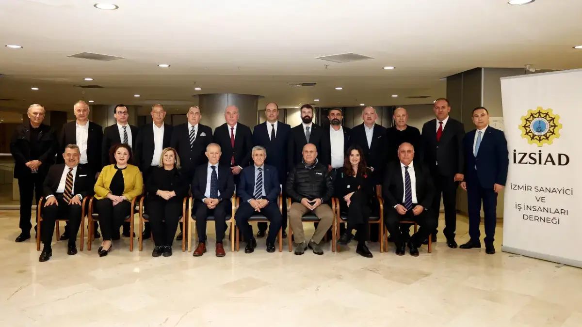 İZSİAD'da Yeni Dönem