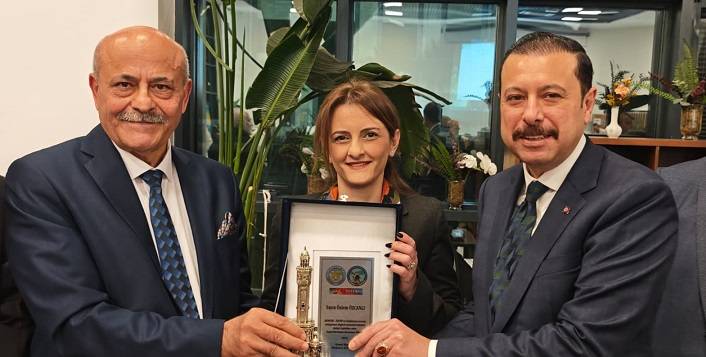 İzmir’de Konyalılar Ramazan Sofrasında Buluştu