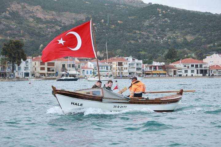 Balıkçılar Yarıştı, İzleyenler Mest Oldu